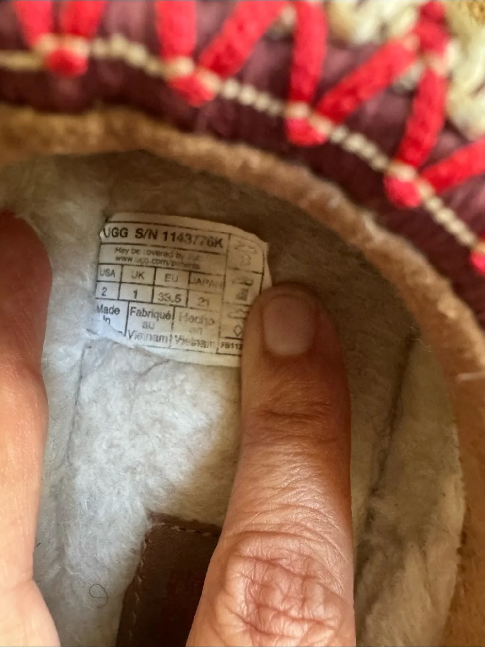 UGG used handful